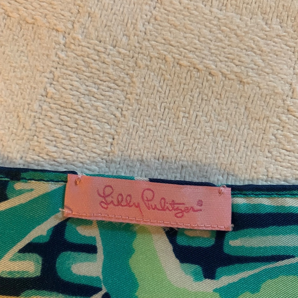 Lilly Pulitzer Silk Elephant scarf - Picture 4 of 4